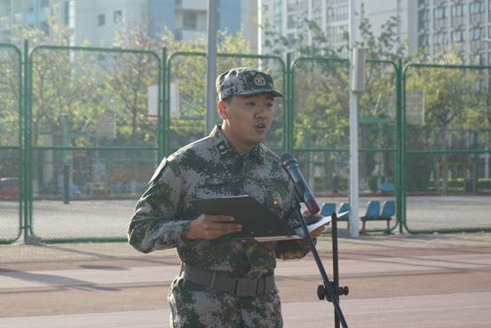 鎸戦€夌殑鍥剧墖鍗囨棗+搴ц皥浼_鍥句功棣嗗弬瑙_DSC06171